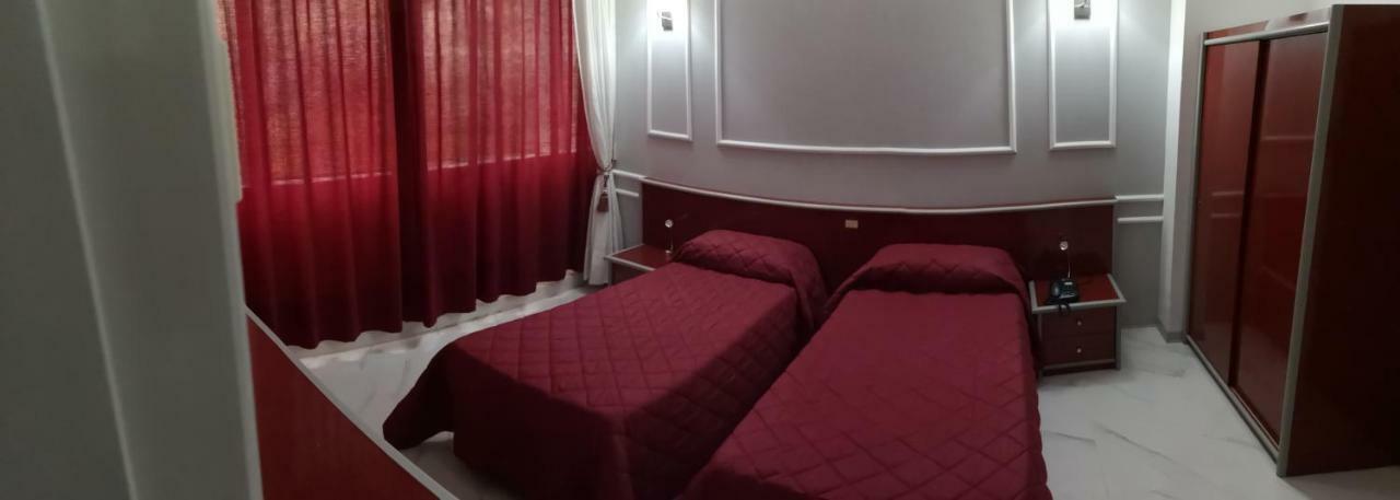 Hotel Sica 4*